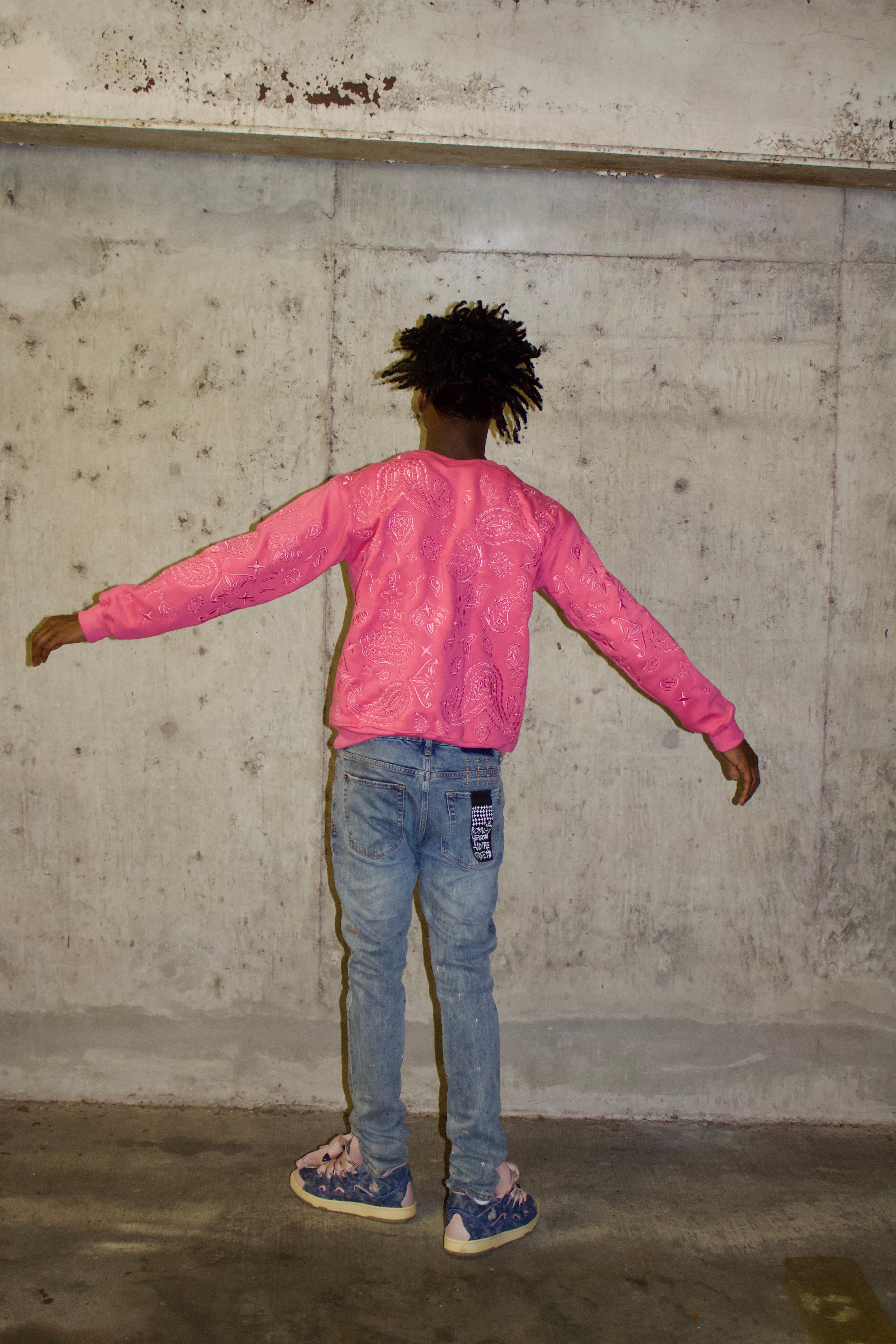 ACHIEVE Pink Paisley Crewneck